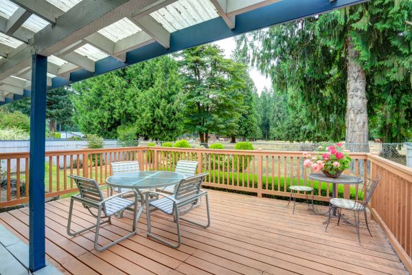 Cost of Deck Carpentry Service in Napa